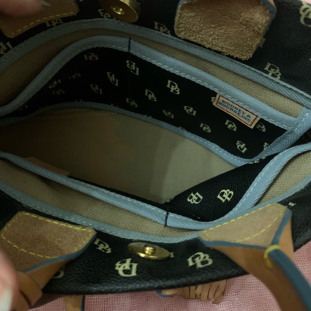 Vintage Leather Dooney and Bourke Mini Hand Bag - Picture 3 of 3